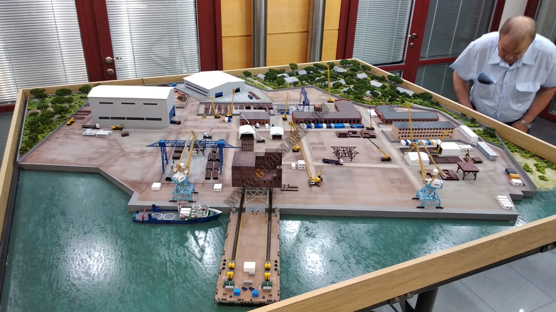 Промзона (1)